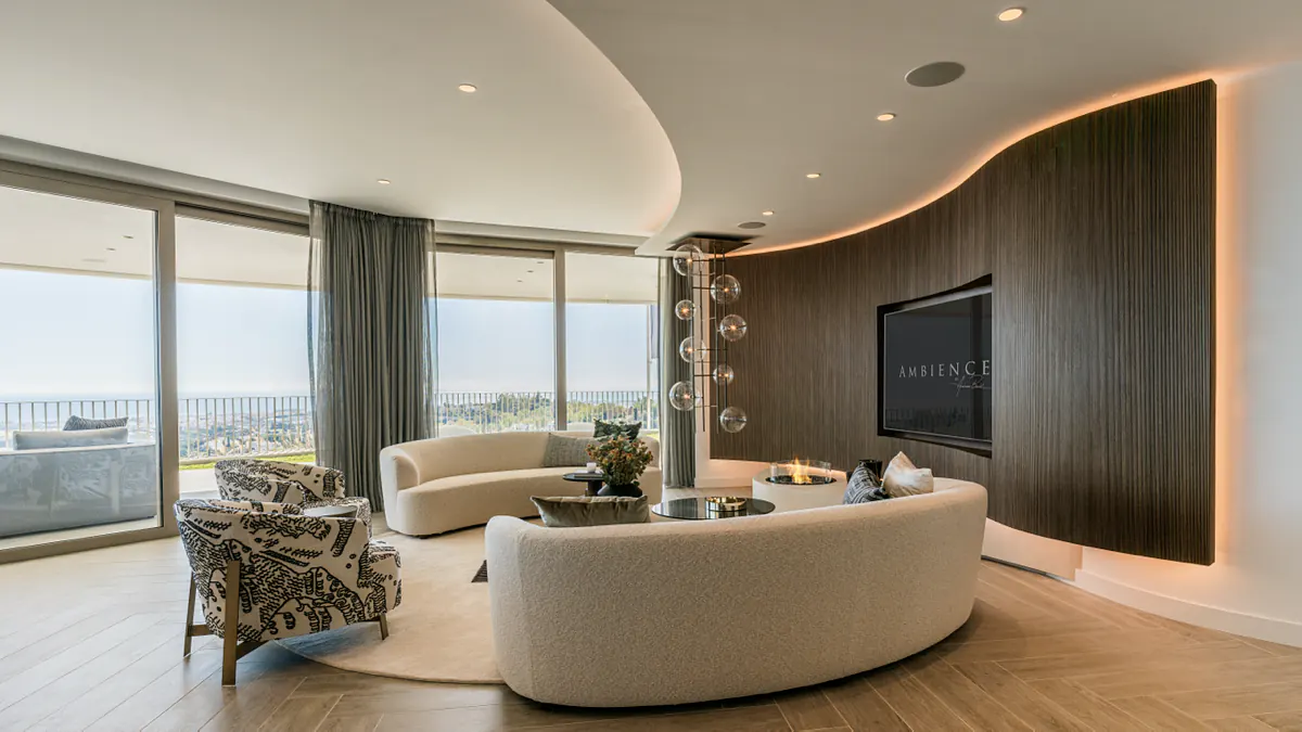 Living area along the curved wall